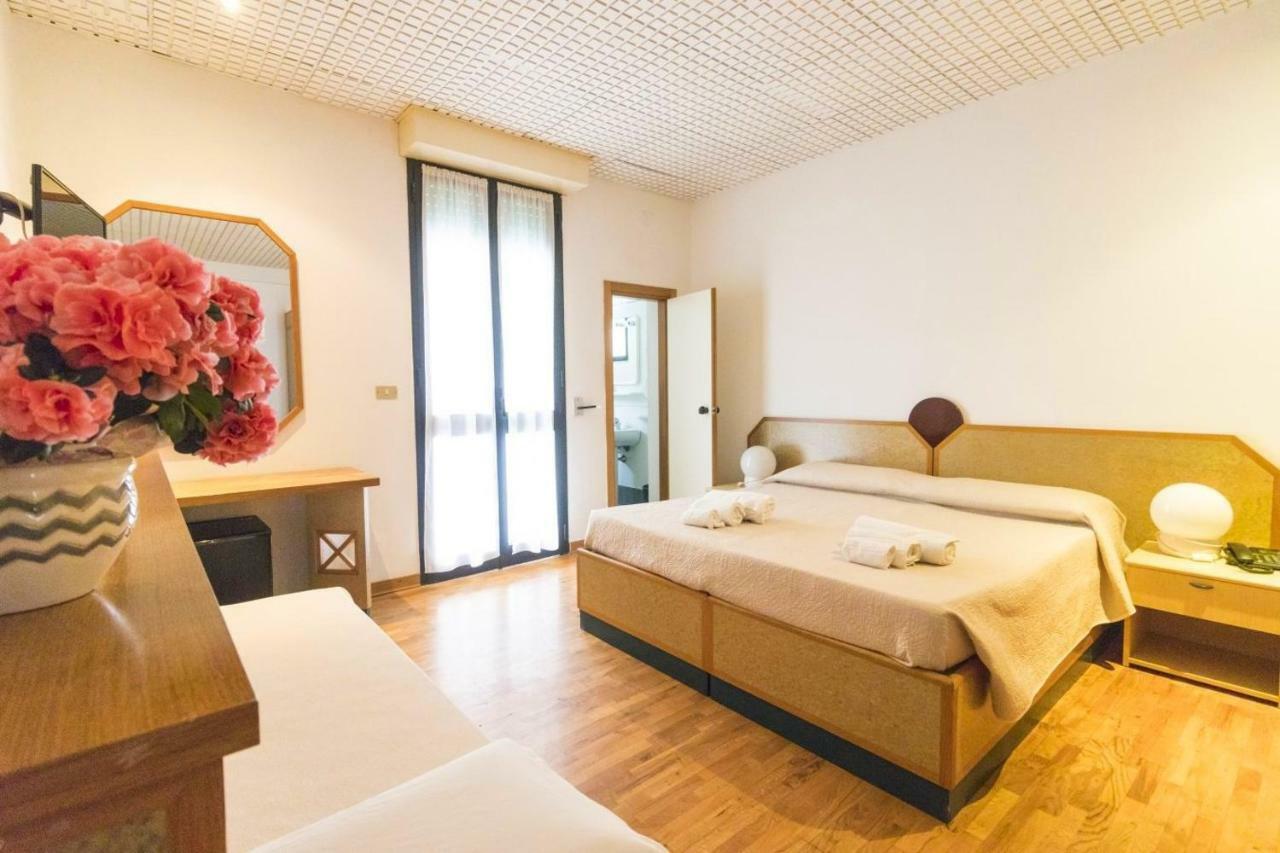 Albergo Palazzo Santa Cesarea Terme Extérieur photo