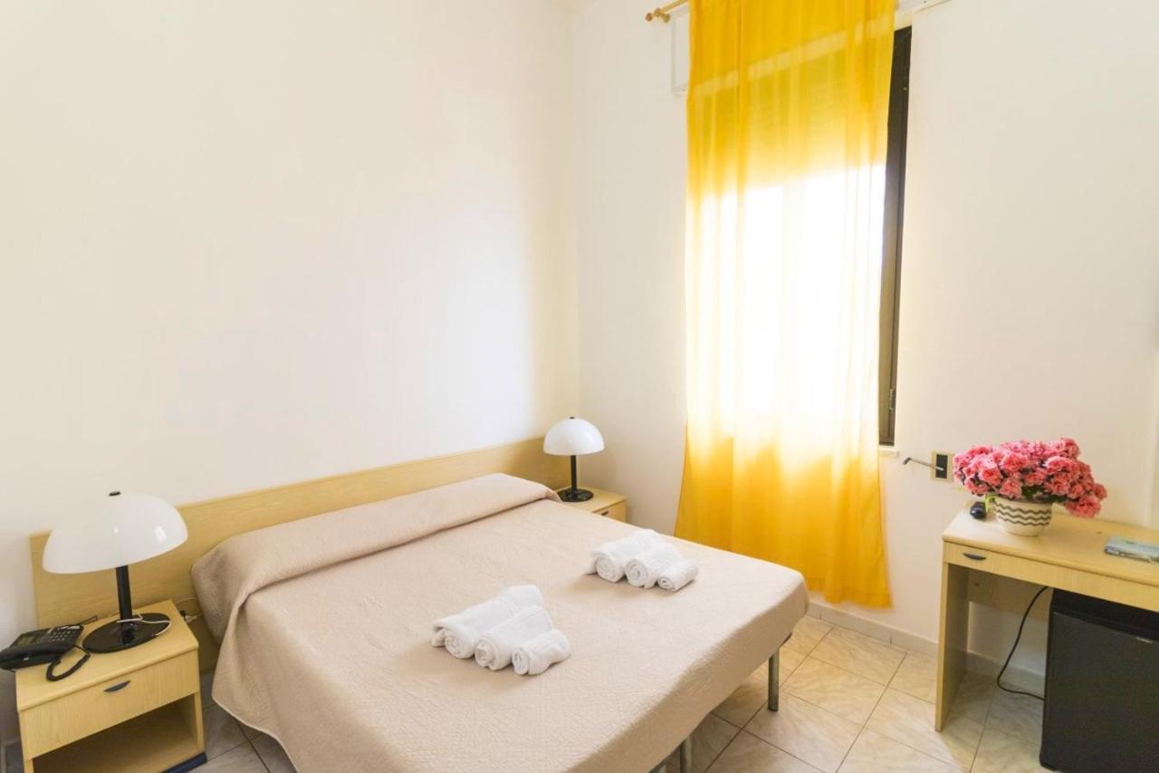 Albergo Palazzo Santa Cesarea Terme Extérieur photo